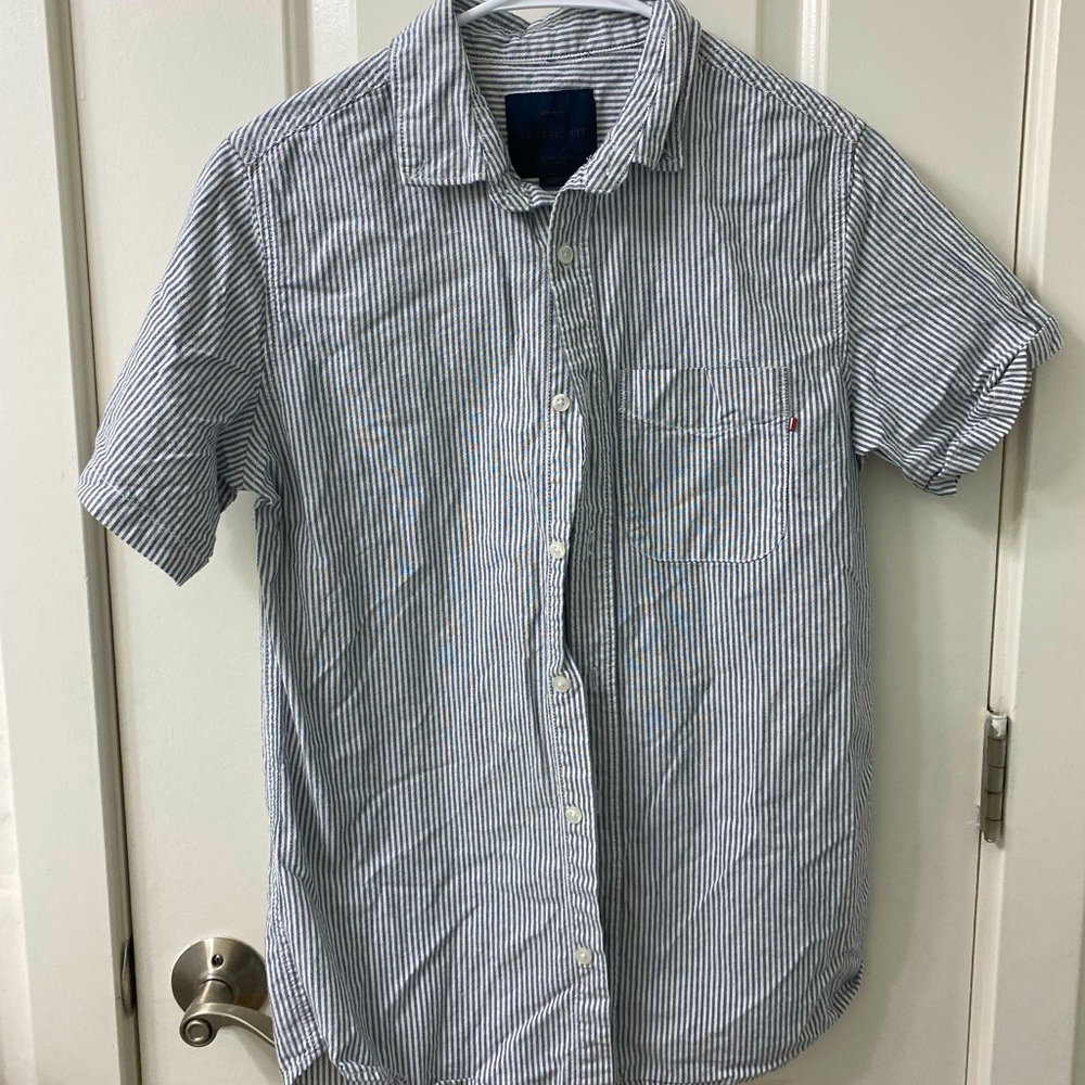Cotton-On Classic Fit Striped Button Down